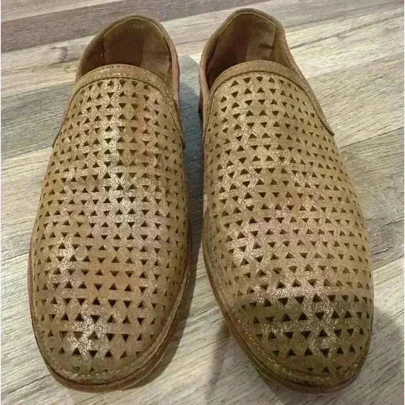 Trask Ali Perforated Loafer in Taupe Suede at Nordstrom Rack, Size 8 NWT - Picture 2 of 5